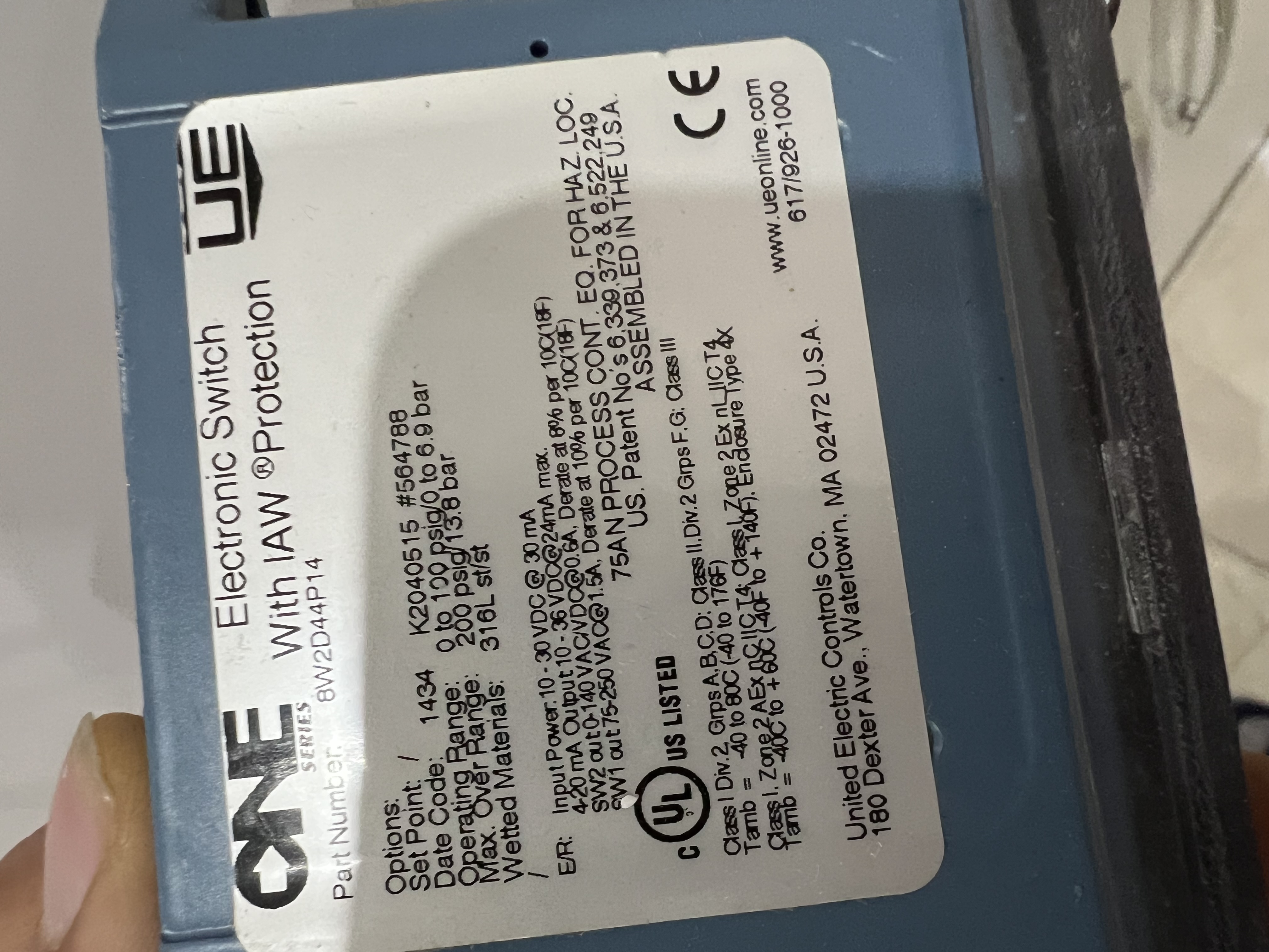 Digital Pressure Switch UE